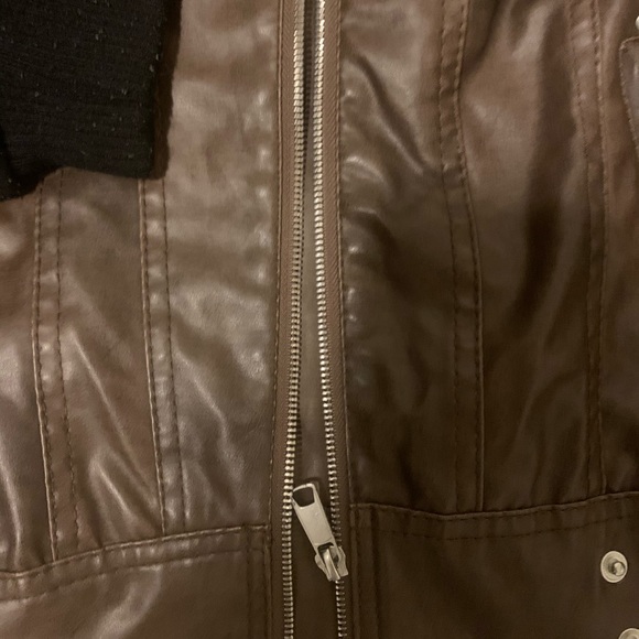 Jacket💕💕💕💕 - Picture 3 of 6